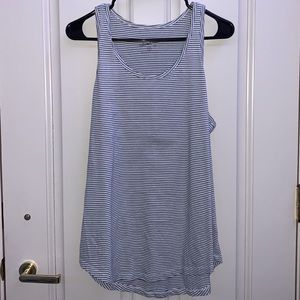 UNIVERSAL THREAD - Tank Top